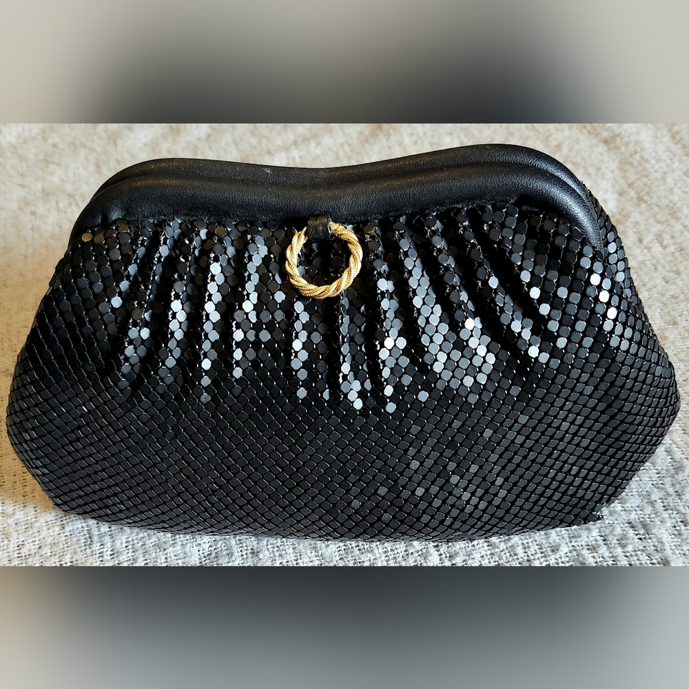 Vintage Whiting & Davis 1980s Black Metal Mesh & Leather Trim Clutch Bag - Picture 4 of 12